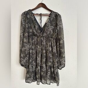 Millibon Gray Puffed Long Sleeves Mini Dress Size S Tie Back Baby Doll